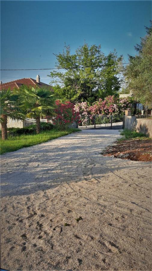 Holiday House Vela Vrta Sveti Ivan Dobrinjski Εξωτερικό φωτογραφία